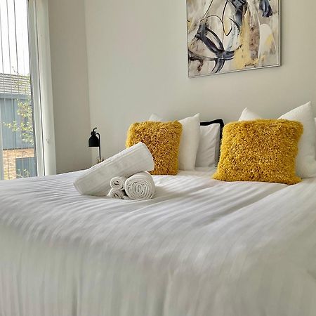 The Parkes A Stylish 3Br House, 5 Mins From Central Birmingham Close To The Edgbaston Stadium, The Hippodrome, Uob, Aston And Bcu, China Town, Kings Heath Bhx Airport And Much More Buitenkant foto