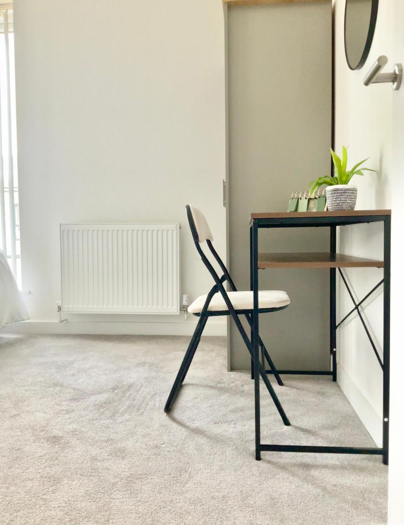 The Parkes A Stylish 3Br House, 5 Mins From Central Birmingham Close To The Edgbaston Stadium, The Hippodrome, Uob, Aston And Bcu, China Town, Kings Heath Bhx Airport And Much More Buitenkant foto