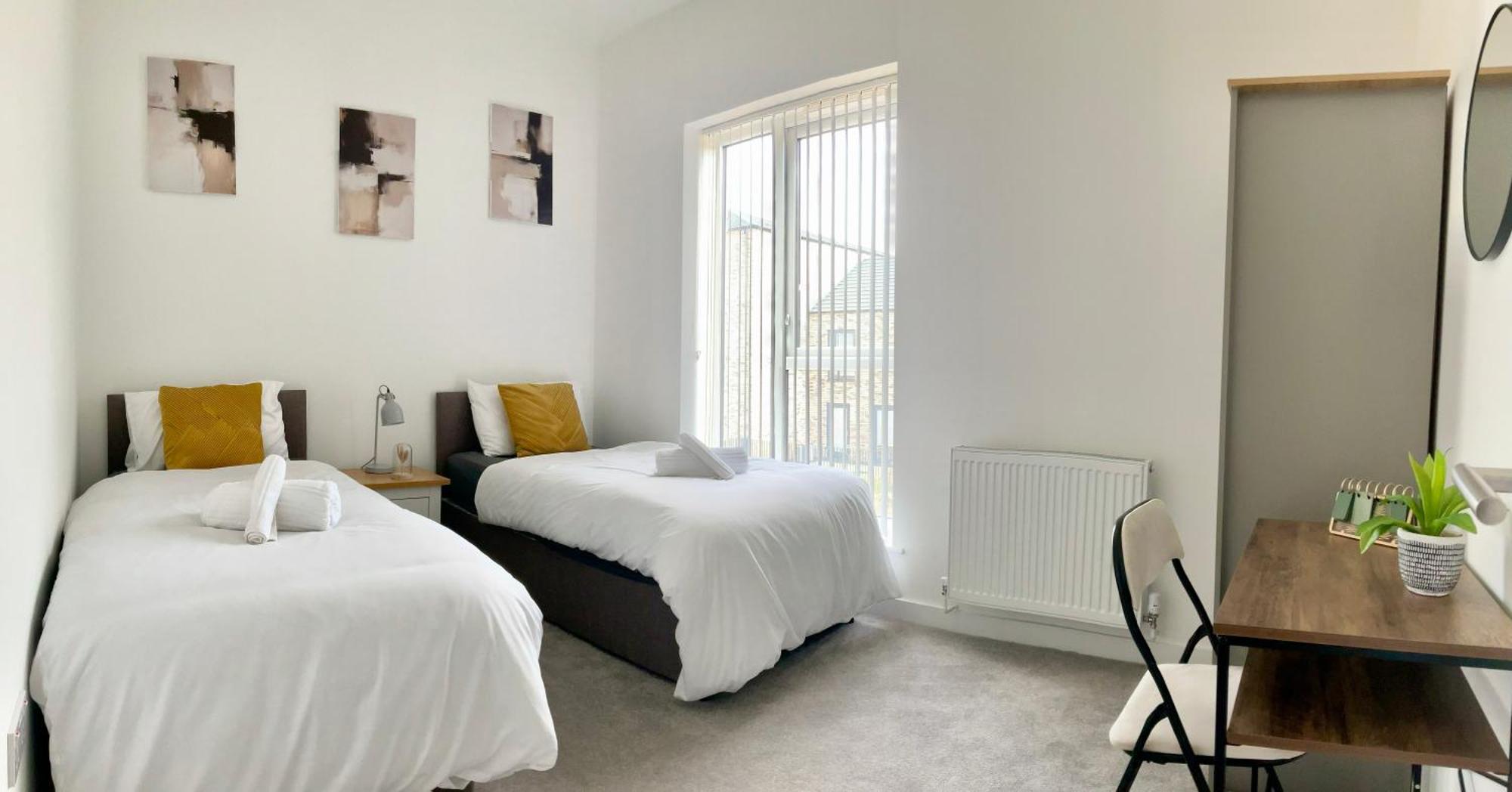 The Parkes A Stylish 3Br House, 5 Mins From Central Birmingham Close To The Edgbaston Stadium, The Hippodrome, Uob, Aston And Bcu, China Town, Kings Heath Bhx Airport And Much More Buitenkant foto