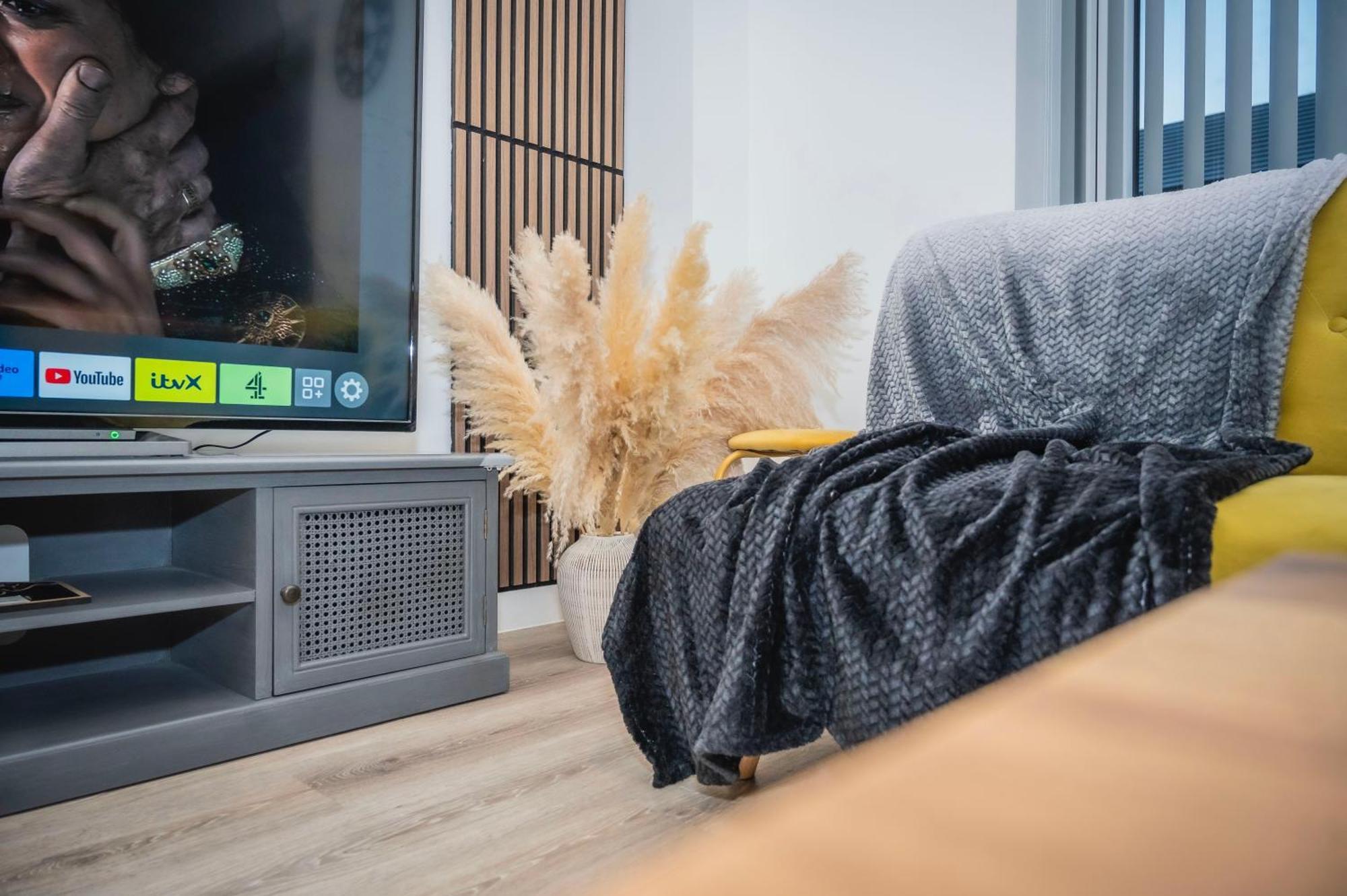 The Parkes A Stylish 3Br House, 5 Mins From Central Birmingham Close To The Edgbaston Stadium, The Hippodrome, Uob, Aston And Bcu, China Town, Kings Heath Bhx Airport And Much More Buitenkant foto